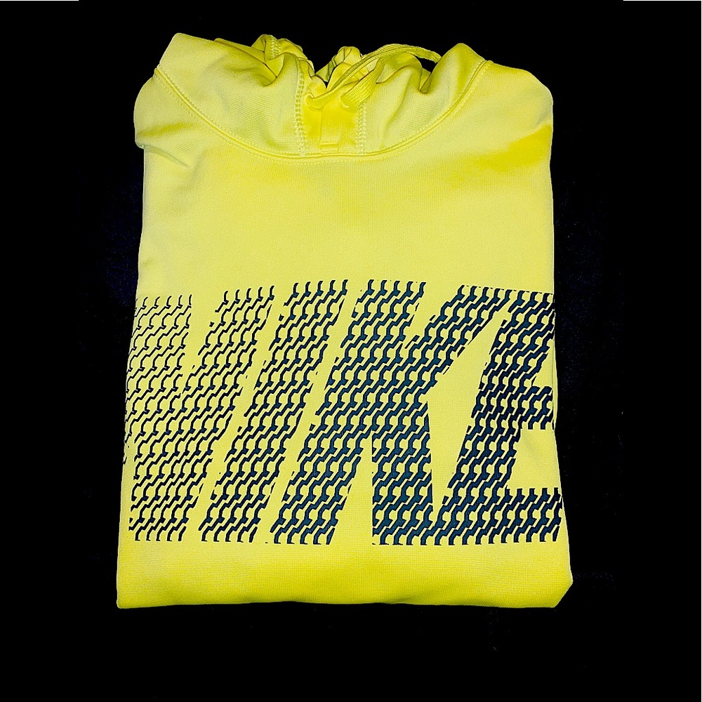 Nike Therma Fit hooded Sweatshirt